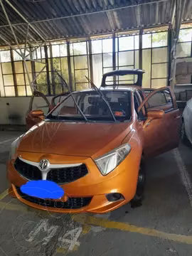 Brilliance H220 1.5L Comfortable usado (2015) color Naranja precio $3.950.000
