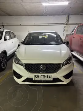 MG 3 1.5L Com Aut usado (2023) color Blanco precio $7.500.000