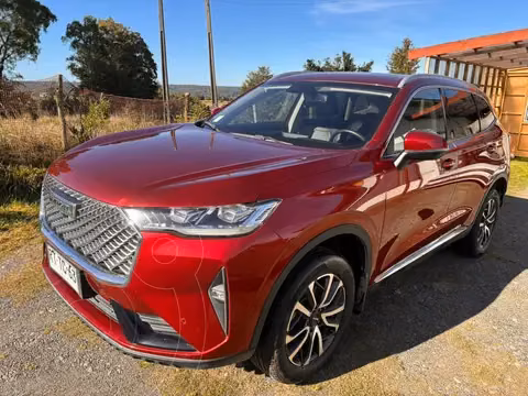 Haval H6 2.0T Elite Aut usado (2022) color Rojo Granate precio $14.500.000