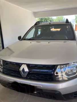 Renault Duster 1.6 4x2 Expression usado (2017) color Gris precio $7.000.000