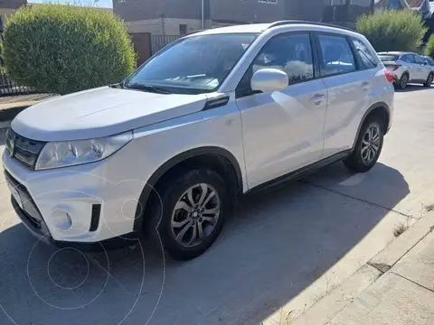 Suzuki Vitara 1.6L GLS usado (2018) color Blanco precio $9.800.000