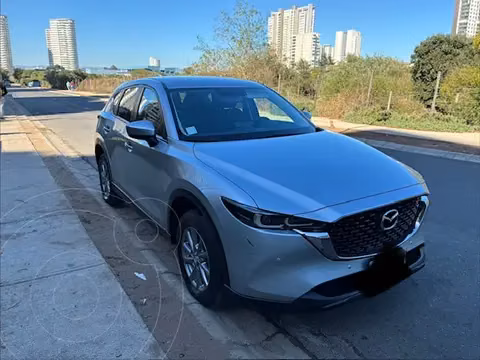Mazda CX-5 2.0L Core Aut usado (2023) color Gris precio $21.000.000
