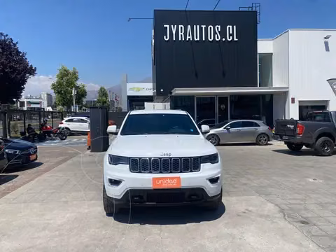 Jeep Grand Cherokee 3.6L Laredo 4x4 usado (2018) color Blanco precio $16.500.000