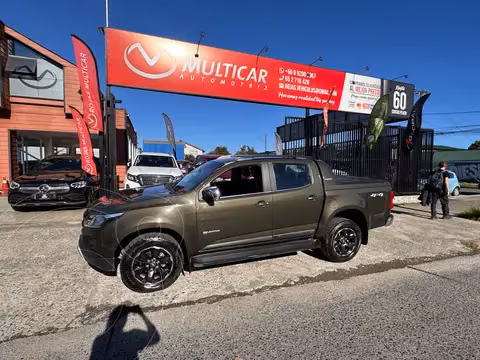 Chevrolet Colorado Z71 2.8L AWD Aut usado (2022) color Verde financiado en cuotas(pie $5.560.000)