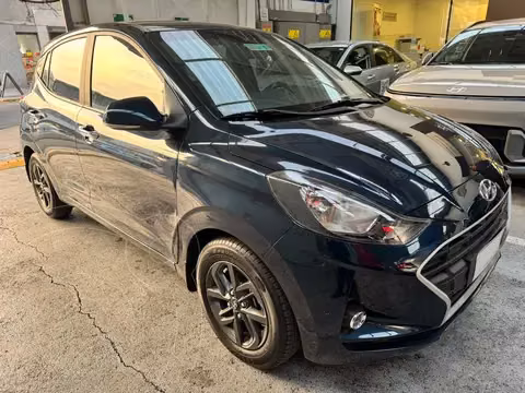 Hyundai Grand i10 1.2L Value usado (2023) color Azul precio $9.490.000
