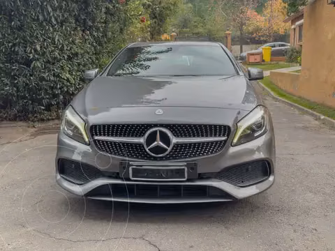 Mercedes Clase A Hatchback 200 d usado (2017) color Gris precio $16.500.000