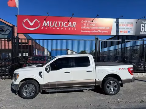 Ford F-150 5.0L Lariat Luxury 4x4 usado (2021) color Blanco financiado en cuotas(pie $7.100.000)