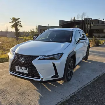 Lexus UX  200 Lux usado (2024) color Blanco precio $26.490.000