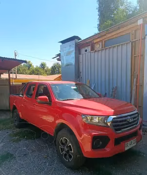 Great Wall Wingle 7 Gasolina 2.0L Elite 4x2 usado (2022) color Rojo precio $10.200.000
