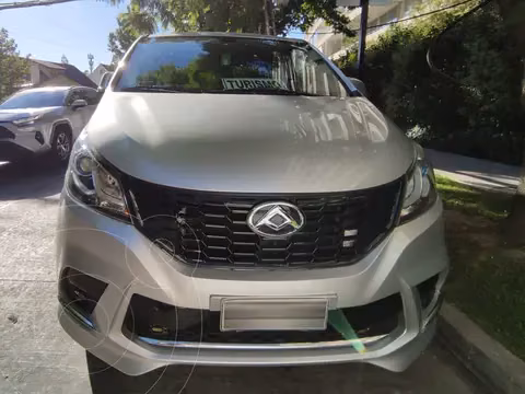 Maxus G-10 Pasajeros 2.0L 6+1 Aut usado (2024) color Plata Metalizado precio $16.500.000