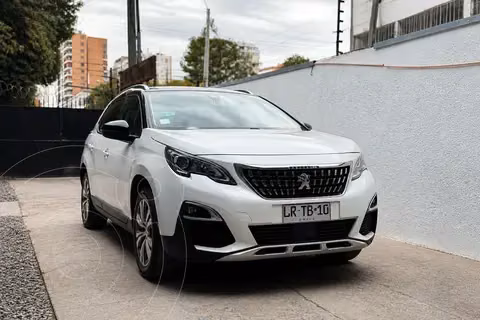 Peugeot 3008 1.5L BlueHDI Allure Pack 130HP Aut 8 usado (2020) color Blanco Nacarado precio $14.490.000