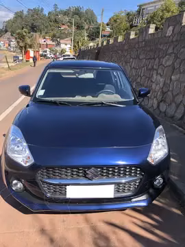 Suzuki Swift 1.2L GL Sport Aut usado (2024) color Azul precio $13.500.000