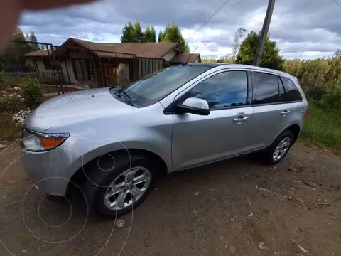 Ford Edge SEL 3.5L 4x4 usado (2015) color Plata precio $9.990.000