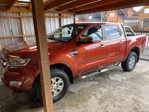 Ford Ranger 3.2L XLT Diesel 4x2 usado (2016) color Rojo precio $13.800.000