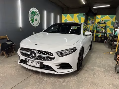 Mercedes Clase A Hatchback 250 Sport usado (2020) color Blanco precio $26.000.000