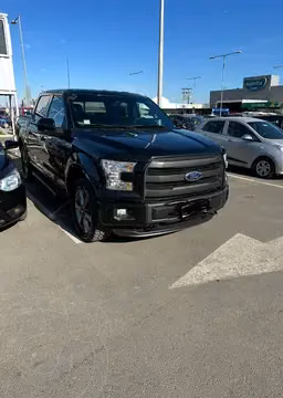 Ford F-150 5.0L Lariat Sport 4x4 usado (2016) color Negro Tuxedo precio $19.000.000