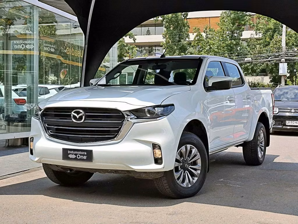 Mazda BT-50 2024 usado precio $29.990.000
