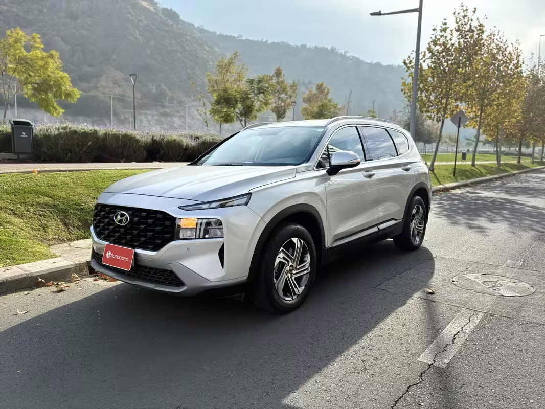 Hyundai Santa Fe 2023 usado precio $24.490.000
