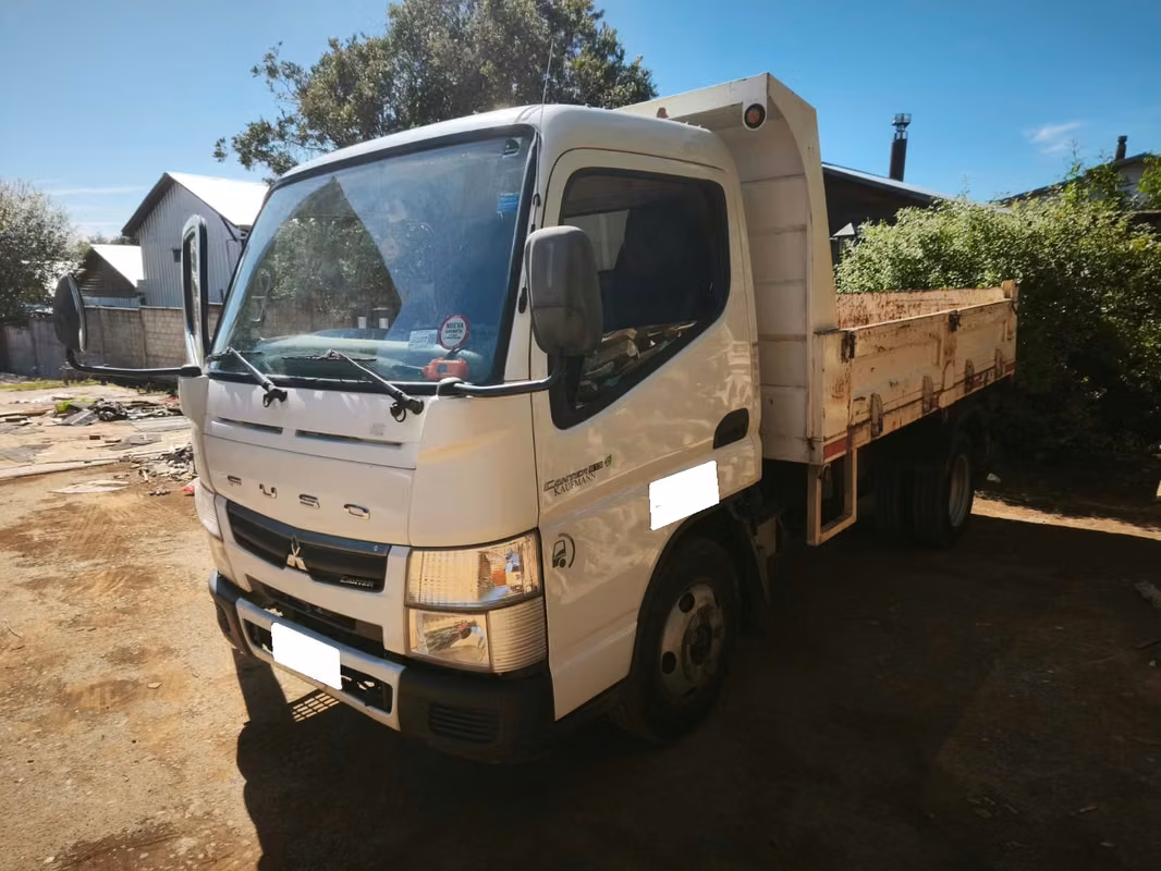 Mitsubishi Canter 2022 usado precio $25.990.000