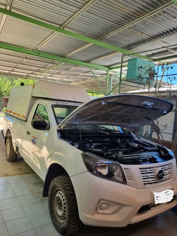 otros + NISSAN NP300 4 X 4 DIESEL AÑO 2018 2018 usado precio $14.000.000