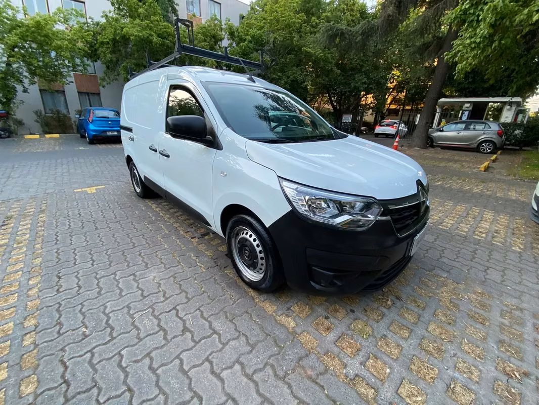Renault Express 2023 usado precio $9.990.000