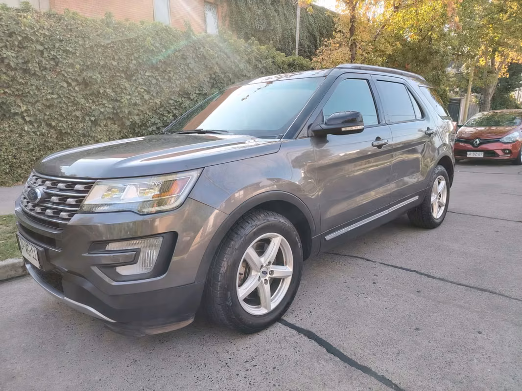 Ford Explorer 2018 usado precio $13.590.000