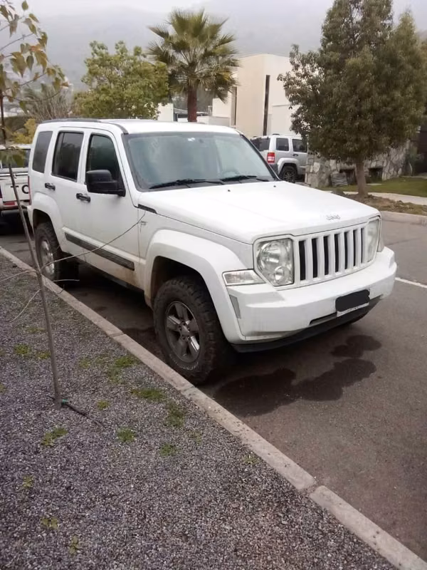Jeep Cherokee 2012 usado precio $7.200.000