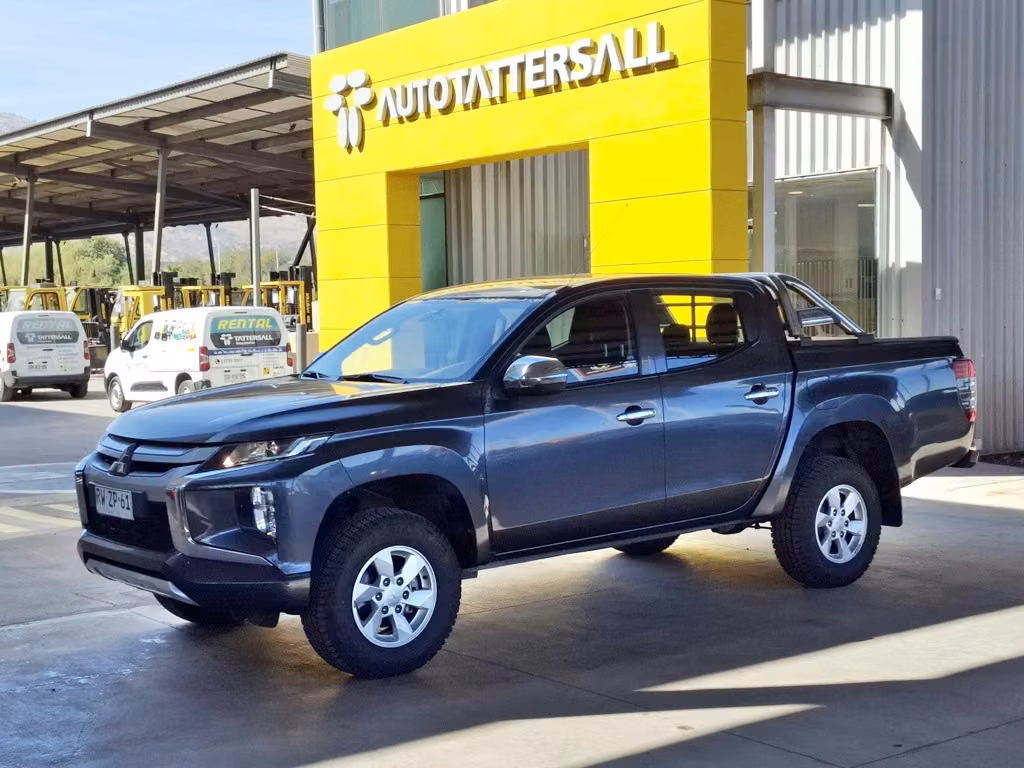 Mitsubishi L 200 2022 usado precio $15.900.000