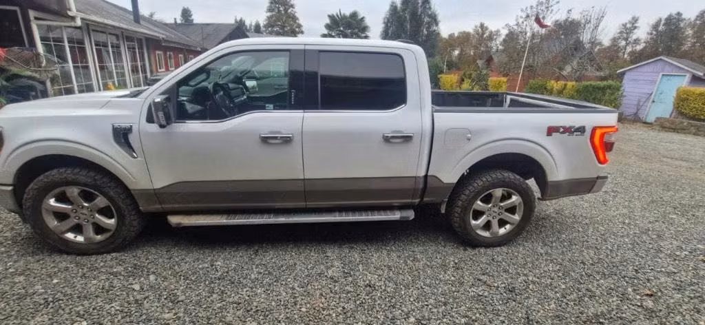 Ford F-150 2022 usado precio $39.900.000