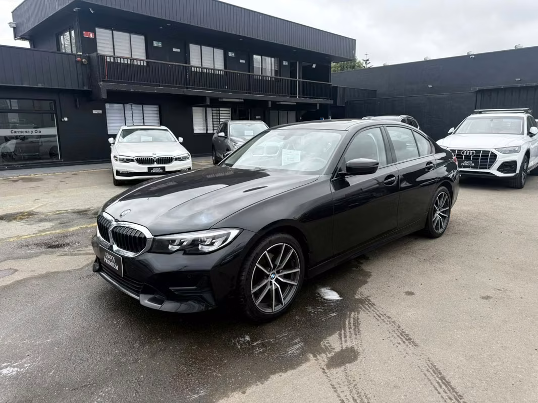 BMW 320 2023 usado precio $34.490.000