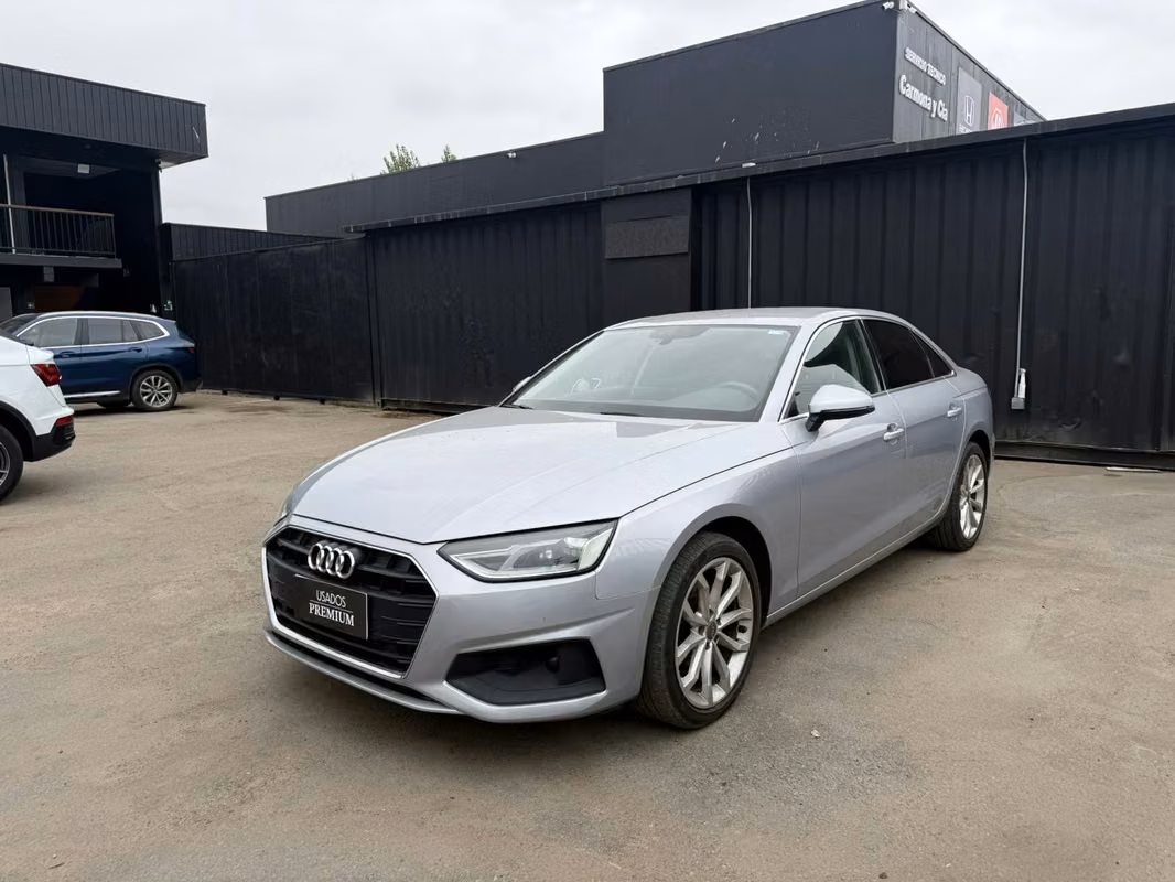 Audi A4 2022 usado precio $21.980.000