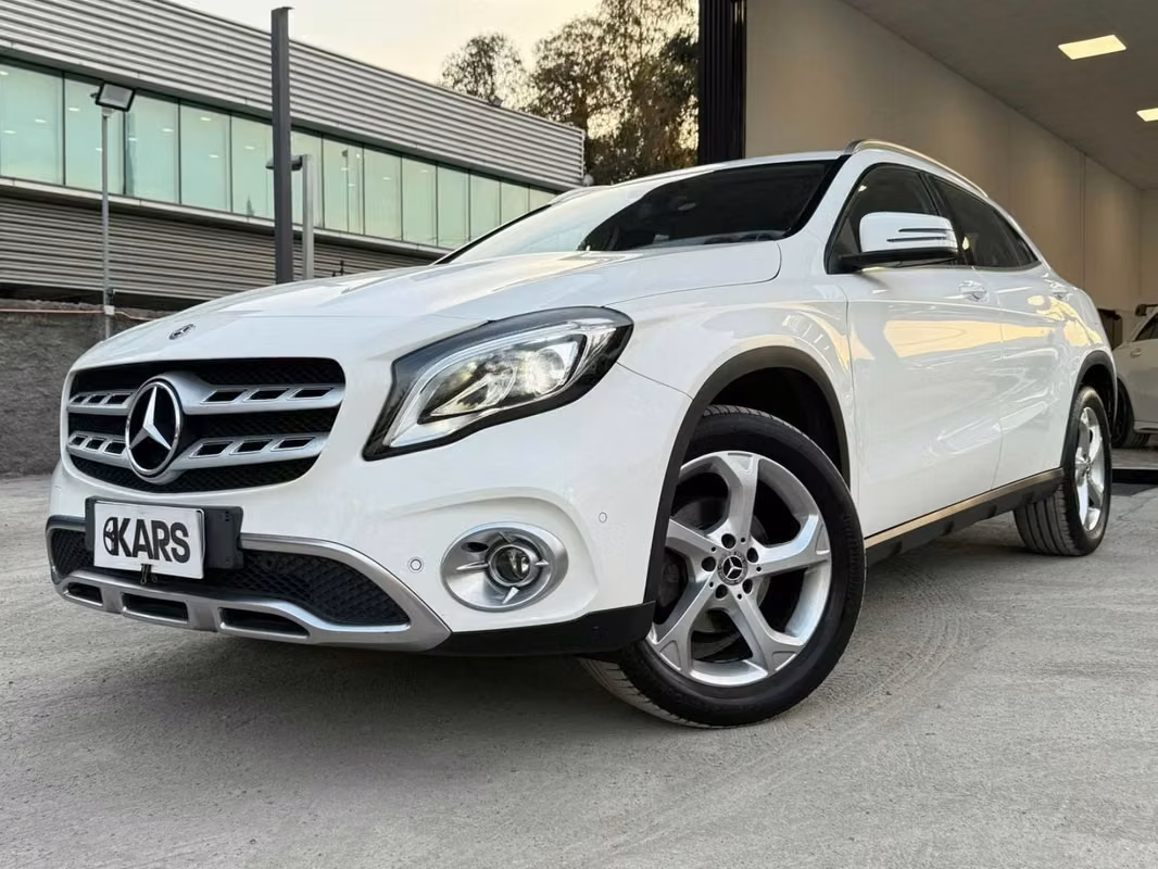Mercedes Benz GLA 200 2019 usado precio $18.890.000