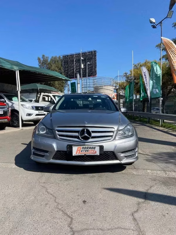 Mercedes Benz C220 2014 usado precio $13.690.000