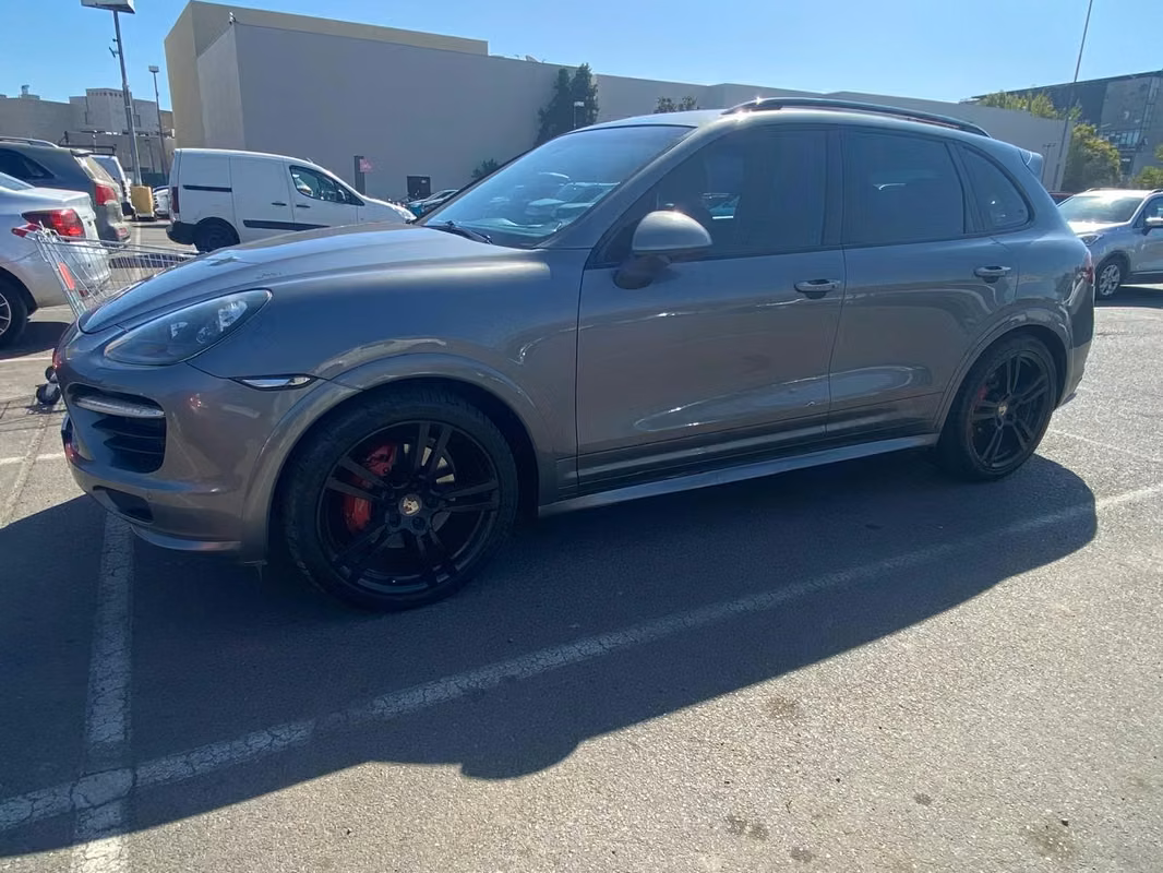 Porsche Cayenne 2013 usado precio $25.000.000