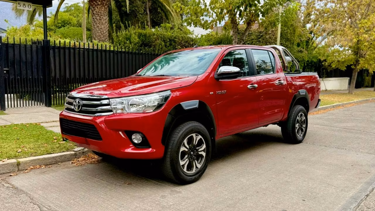 Toyota Hilux 2022 usado precio $18.900.000